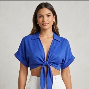 Forever 21 Royal Blue Tie-Front Crop Top. Size M